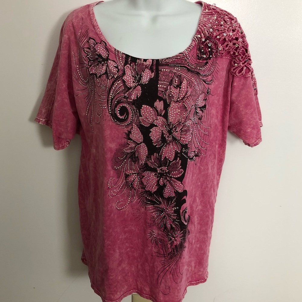 Vocal Pink Embellished Tshirt Large